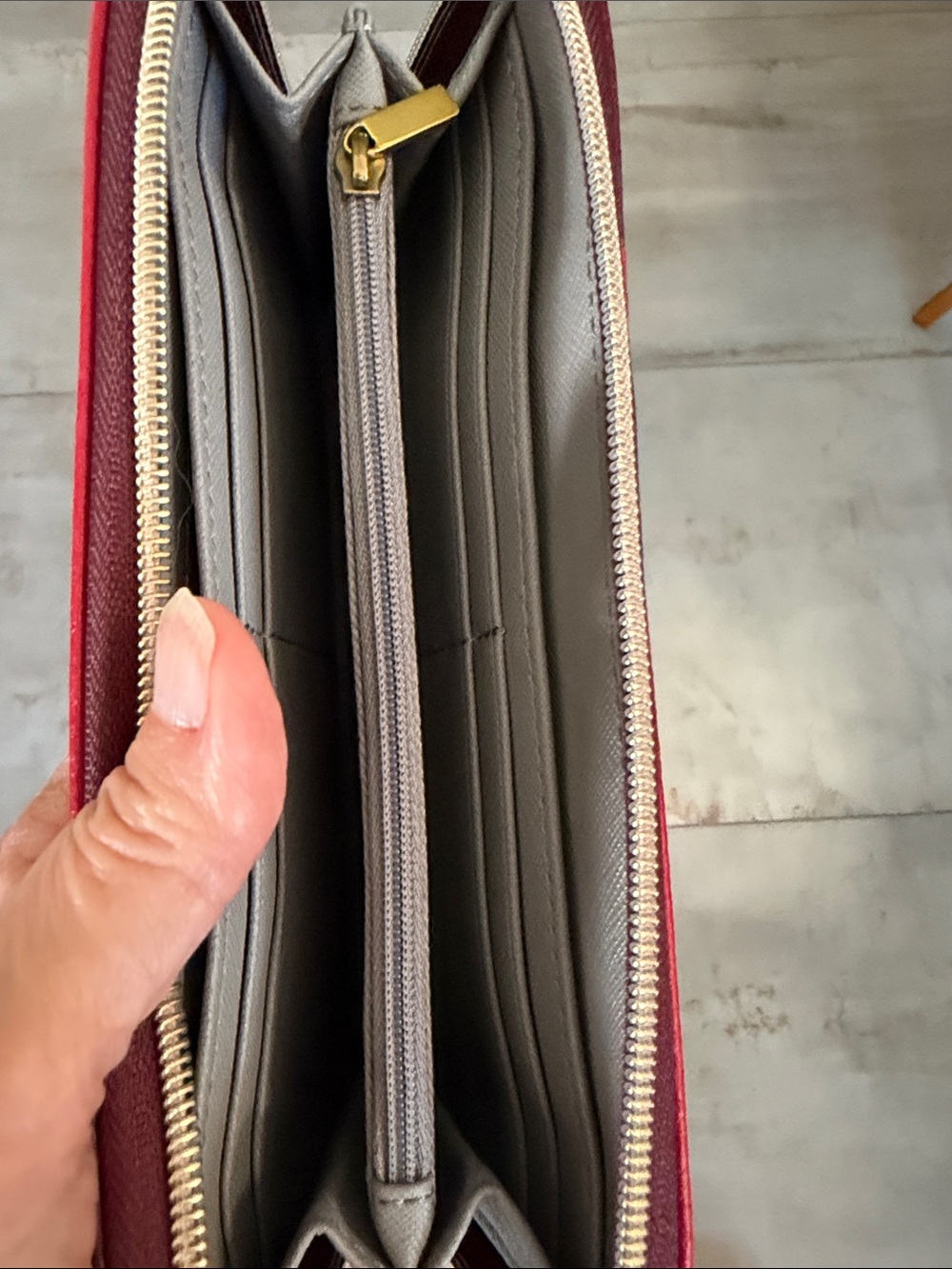 Fossil Colorblock Zip Around Wallet - Picture 5 of 6